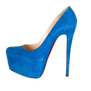 Authentic Christian Louboutin daffodil pumps